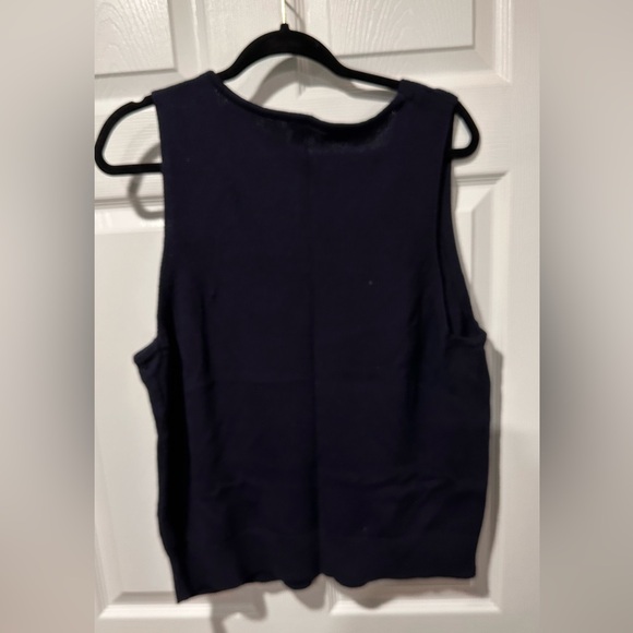 talbots extra large, navy blue with white stars sweater vest - Picture 3 of 4